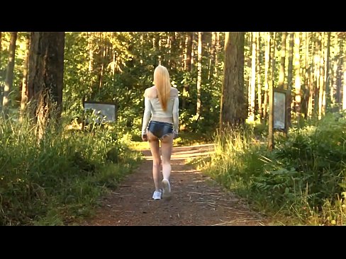 ❤️ Schöne Frau bewegt sich langsam, nicht nackt Video ️❌ Russian porn bei porn de.kassavrn.ru ️❤